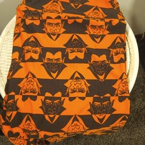 4 For $30 Halloween leggings